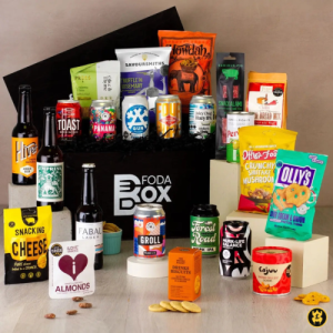 XXL BEER & SNACK HAMPER