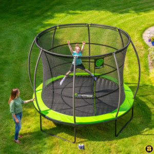 10FT TRAMPOLINE WITH ENCLOSURE